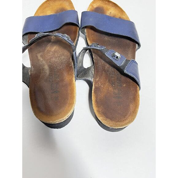 Naot EUC Blue Leather 2 Strap Jewel Accent Slip On Sandal Shoe 38 EU 7 US - Picture 5 of 6